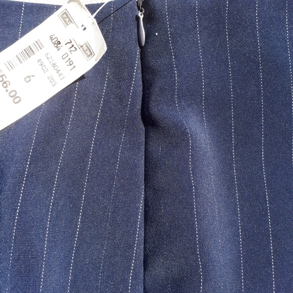 Beechers Brook Fairweather Navy Pinstriped Pants - Picture 3 of 3